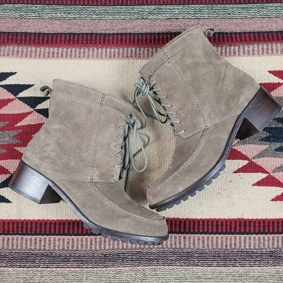 Elizabeth and James Wilda Suede Ankle Boot Sz 7‎ Taupe Pull On Optional Lace Up - Picture 1 of 12